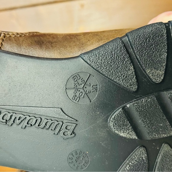 Blundstone boots - Picture 3 of 3